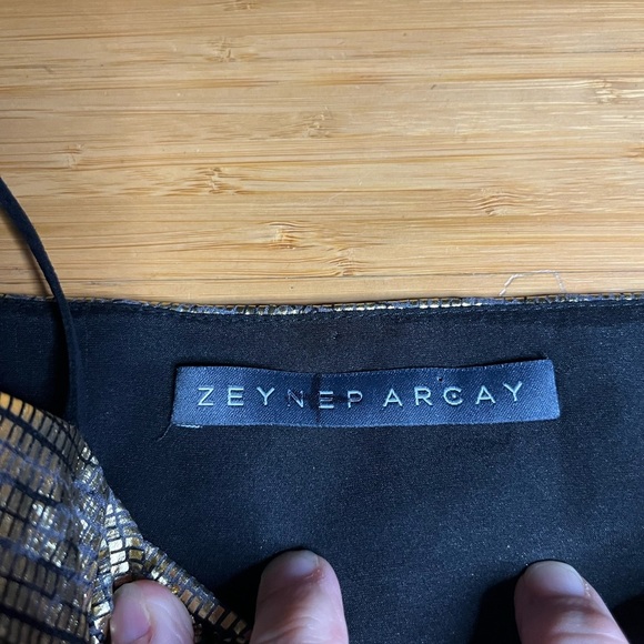 Zeynep Arcay Ruched Mini Chiffon Dress in Metallic Gold 100% silk. Size US 4 - Picture 7 of 12